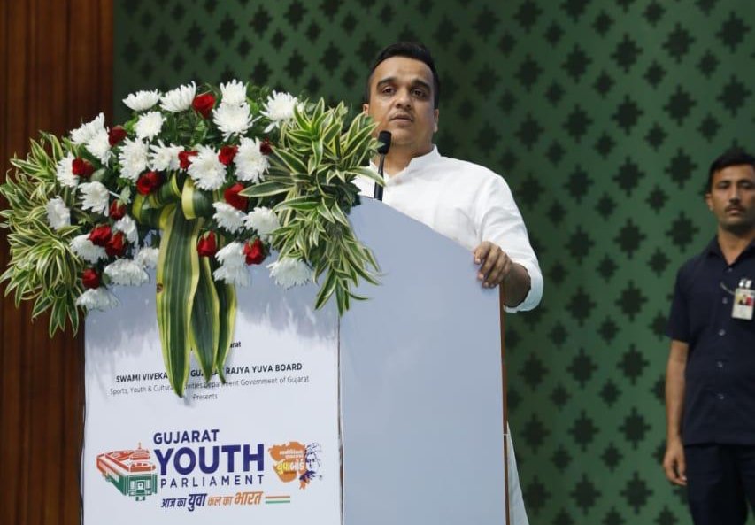 svgrybguj's tweet photo. Inauguration session of the Gujarat Youth Parliament, 'Youth Vision @2047,' held at Mahatma Mandir, Gandhinagar, in esteemed presence of BJP Gujarat President Shri CR Paatil ji, Home, Youth, and Cultural Minister Shri Harsh Sanghvi ji, https://t.co/3yC41kiEE7