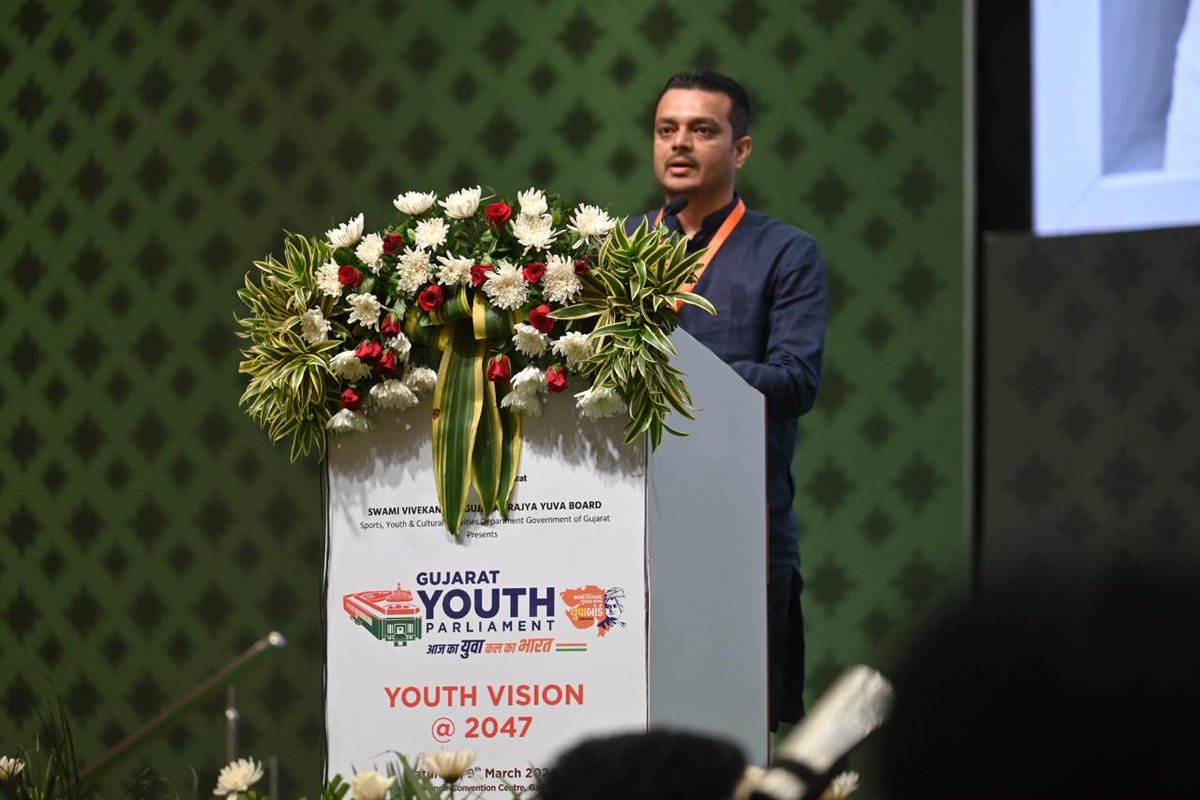 svgrybguj's tweet photo. Inauguration session of the Gujarat Youth Parliament, 'Youth Vision @2047,' held at Mahatma Mandir, Gandhinagar, in esteemed presence of BJP Gujarat President Shri CR Paatil ji, Home, Youth, and Cultural Minister Shri Harsh Sanghvi ji, https://t.co/3yC41kiEE7