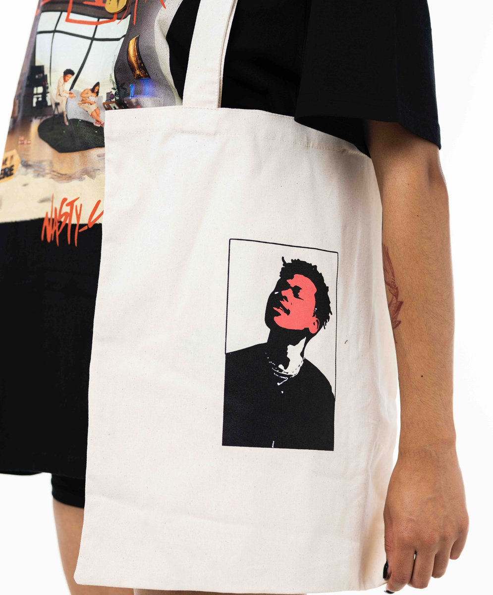 IvysonShop's tweet image. Our tote bags are perfect for shopping, daily use, or even as a fashion-forward statement piece.

#totebags #ivysonshop #ivysonarmy #nastyc #nastycsa