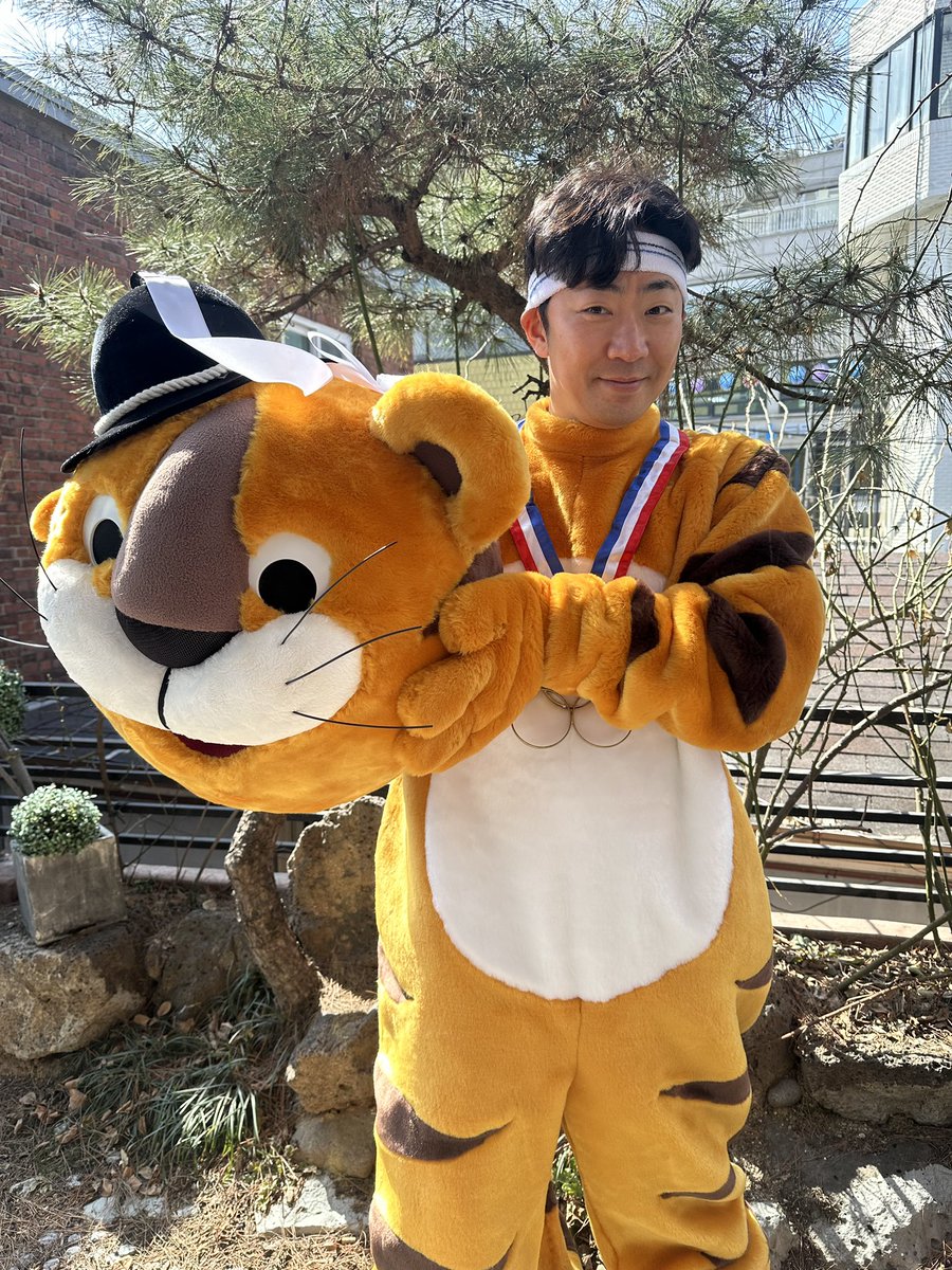 송용진 Yongjin Song tweet media