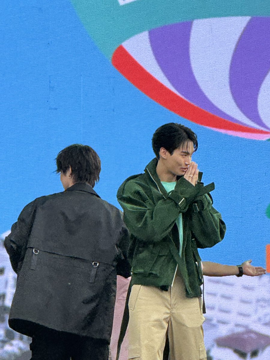 WinmetawinO's tweet photo. 17.30 น. เจอกันนะคร้าบบบบ

VVLVP x WIN

#WINxVespaTH
#winmetawin @winmetawin https://t.co/UBs04r9lPT