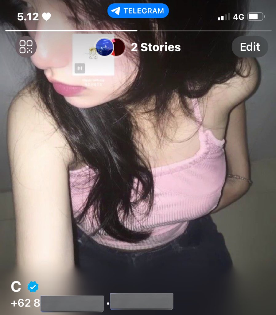 َ tweet media