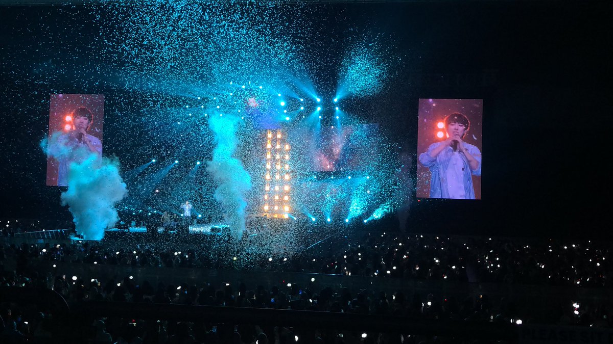 chestnutyeol's tweet photo. Cantiknya banget gila 😭😭😭
Stage Chanyeol fancon 

#CHANYEOL #찬열
#CHANYEOLinJakarta
#CHANYEOL_THE_ETERNITYinJKT
#CHANYEOL_FANCON_TOUR https://t.co/yG27eMkq4b