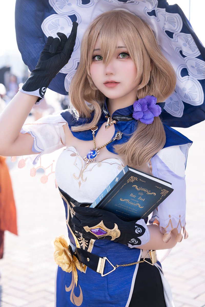 tamachan_3119's tweet photo. Cosplay
原神  リサ 🌹📖
 
photo…… @guten5713
#アコスタ福岡PayPayドーム https://t.co/K085cdt08R