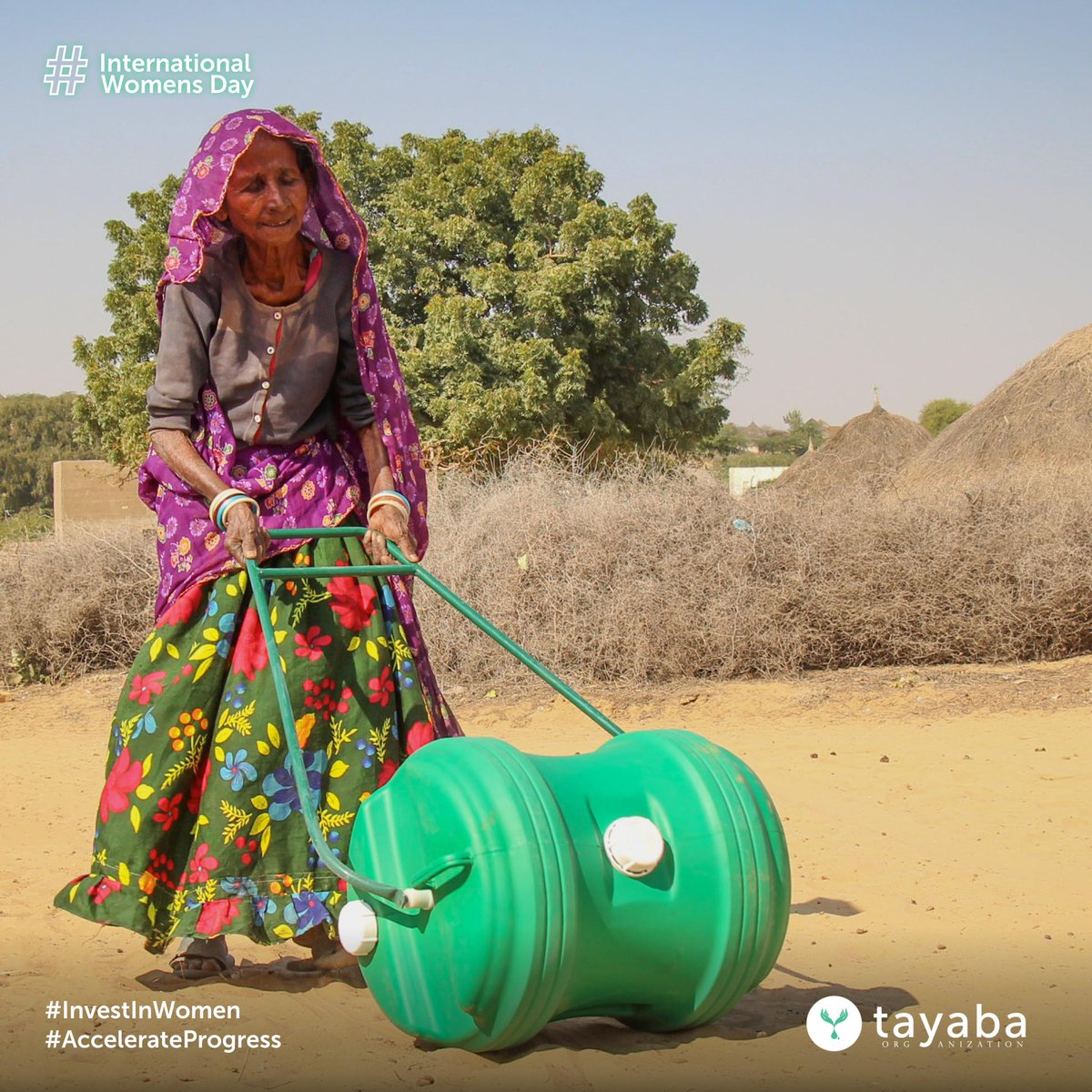 80% of women in rural Pakistan:
"I walk 3-4 km every day just to get clean water."

Invest in Women: Accelerate Progress! 🙌🏻
"With H2O Wheel, carrying water has become so easy and quick. It seems like a vehicle to us which carries water on its own, relieving us of the burden."
