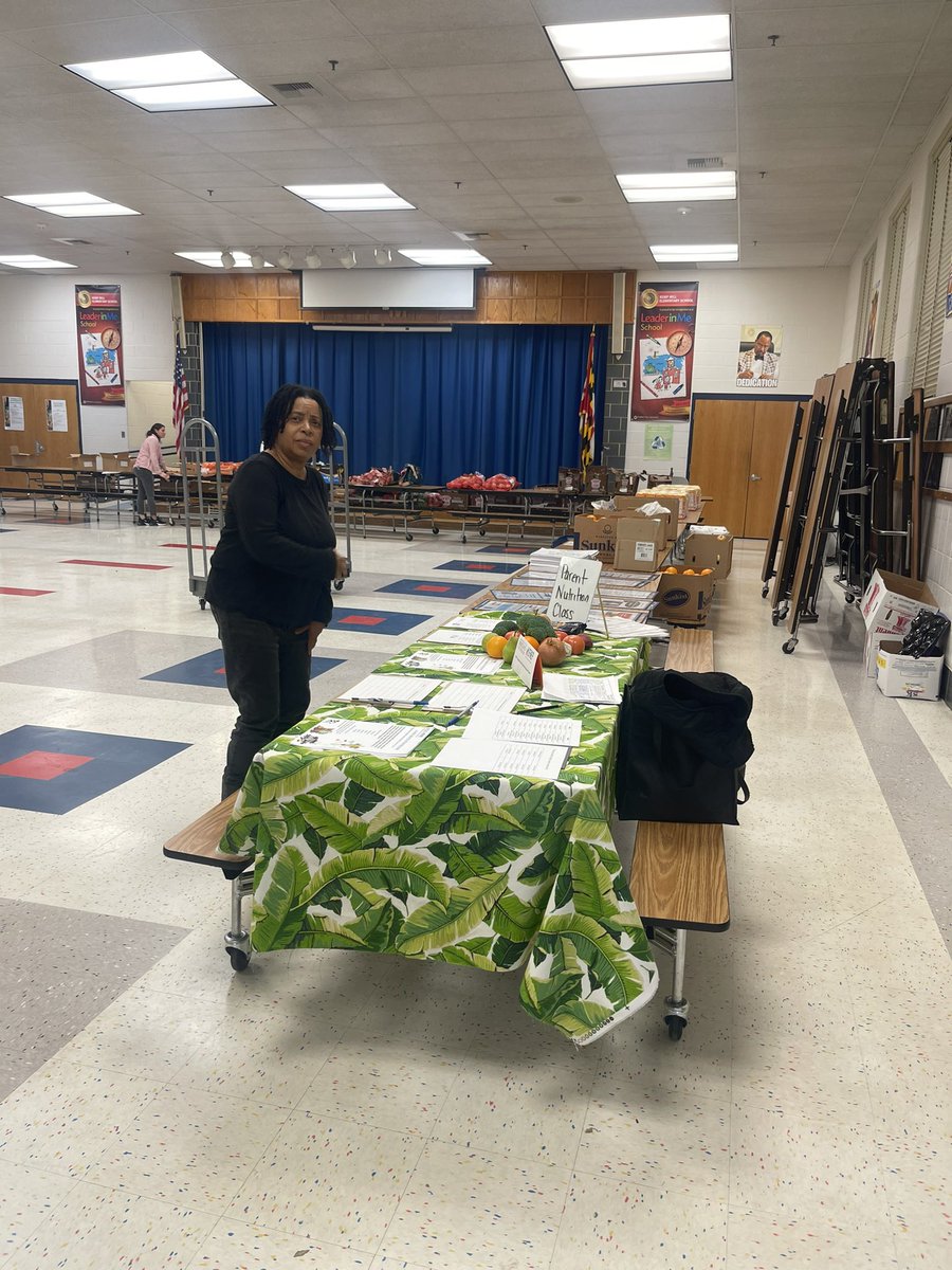 Carine Peña tweet media