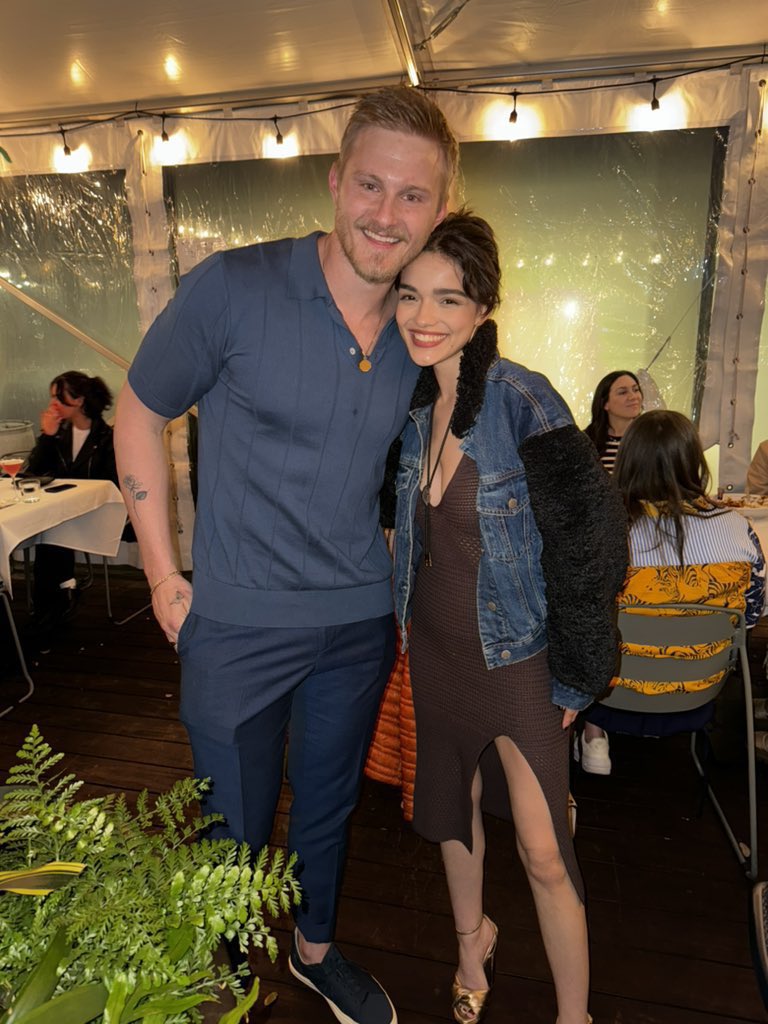 FilmUpdates's tweet photo. ‘THE HUNGER GAMES’ stars Alexander Ludwig and Rachel Zegler in newly shared photo 📸 https://t.co/Y7iYId74jn