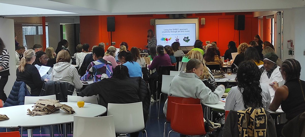 London South Early Years Stronger Practice Hub (@londonsouthey) on Twitter photo And we're off!!! A packed day full of learning and networking on the agenda for London Childminders🥳 <a href="/brighter_start/">A brighter start</a> <a href="/ncbtweets/">National Children's Bureau</a> <a href="/EducEndowFoundn/">EEF</a> @CDResearchSch <a href="/CDPS_Southwark/">Charles Dickens Primary School and Nursery</a> And we're off!!! A packed day full of learning and networking on the agenda for London Childminders🥳 <a href="/brighter_start/">A brighter start</a> <a href="/ncbtweets/">National Children's Bureau</a> <a href="/EducEndowFoundn/">EEF</a> @CDResearchSch <a href="/CDPS_Southwark/">Charles Dickens Primary School and Nursery</a>