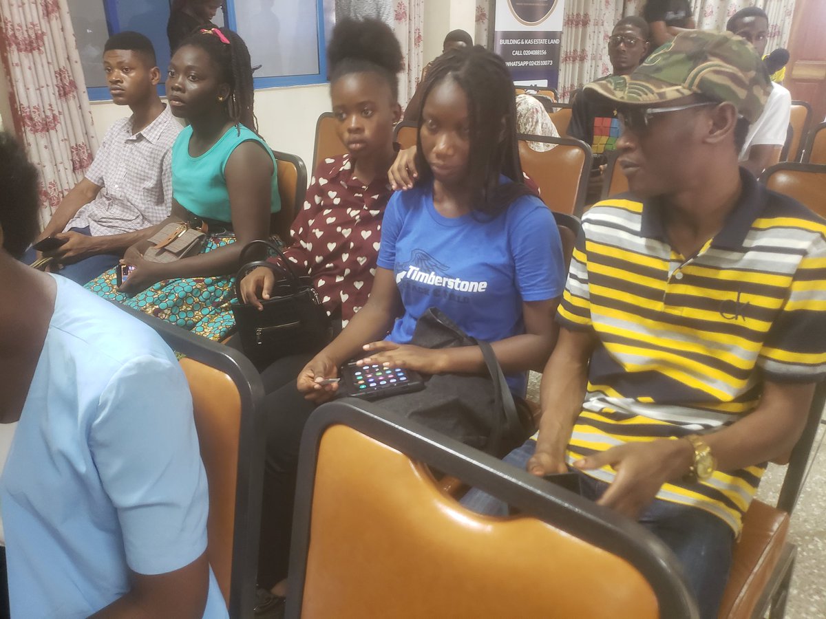 SeMANsHiA_SeDEM's tweet photo. Clean air is not a luxury; it's a basic human right. We must all work together to ensure that future generations can breathe freely.
#bccapecoast https://t.co/cR5KsIyEgX