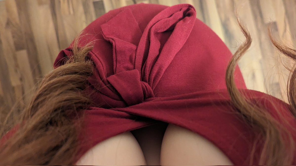 ATorrach's tweet photo. My first dress I ever bought now offers a much better view 🥰 https://t.co/AB96x7HuA8