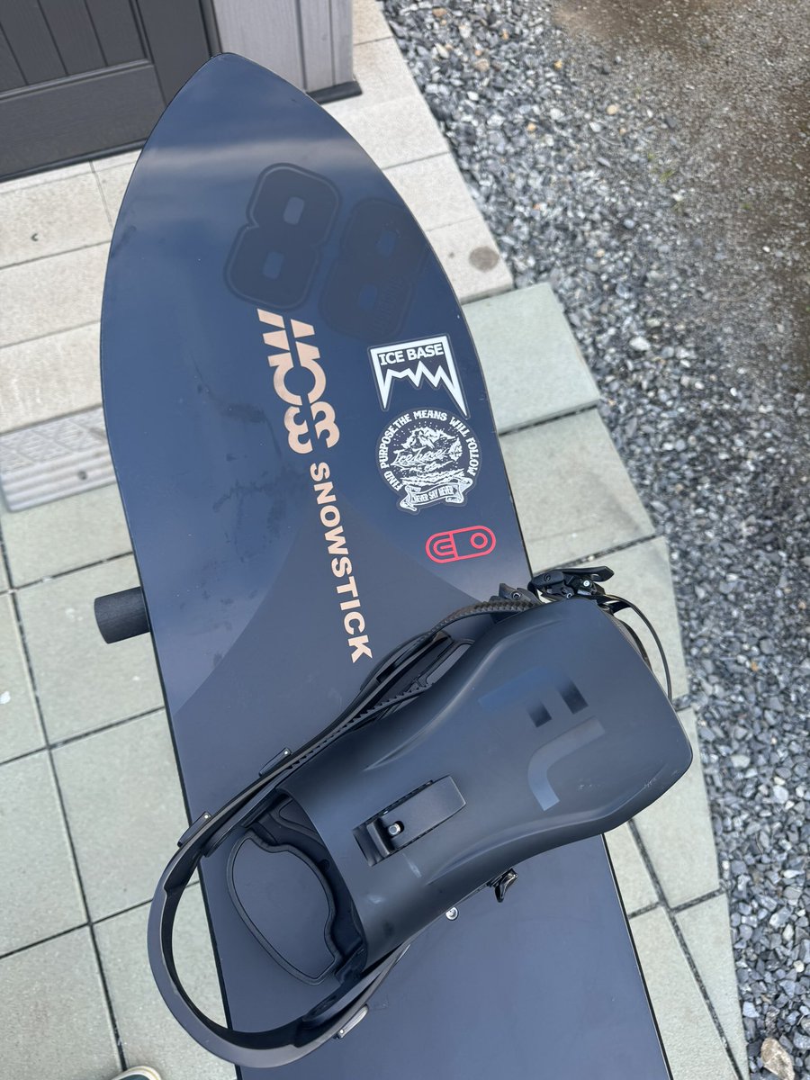 yamacchi_gunma's tweet image. ひさびさにポスト

最高でした😆
@IcetuneK さんの #ICEBASE のおかげで今シーズンはブラシとスクレーピングのみですが走るし支度が楽　もっとやれば…。

ICEBASE Plusが待ち遠しいです😆

#ICEtune
#ほうだいぎスキー場
#パウダー
#ファーストトラック
#insta360