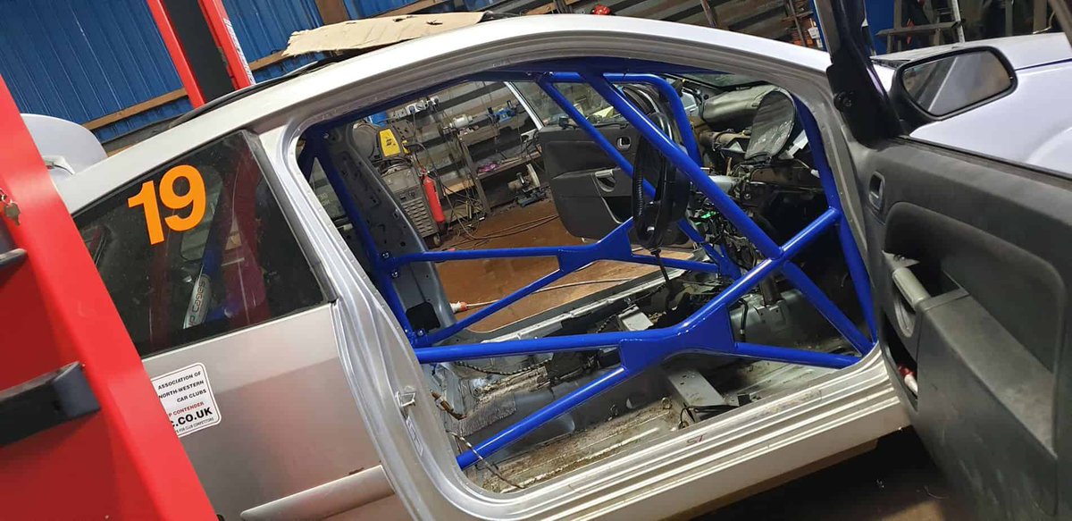 GSMPerformance's tweet image. Looking for a Ford JP #Rollcage with Klarna finance. The full range of Ford cages are now online and available to order. 

BLOG LIVE: sportseats4u.co.uk/jp-ford-roll-c…