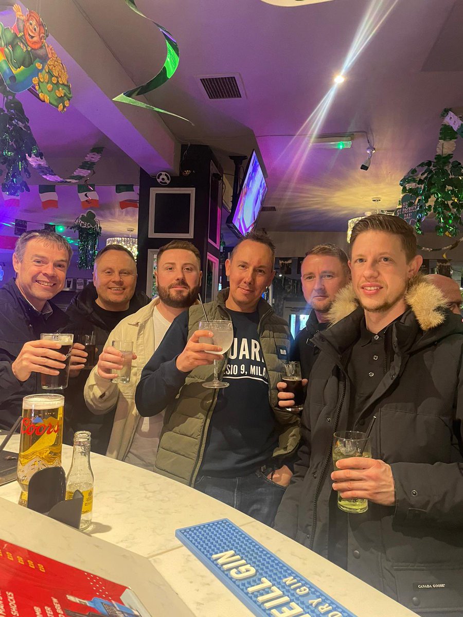 pfch92's tweet photo. Quality night out in Blackpool last night. Ma Kelly’s✅
Knobbys Karaoke✅
Walkabout✅
Counting House✅
Shenanigans✅
Yates✅
#pompey #blackpoolaway https://t.co/bp1cWXlNNO