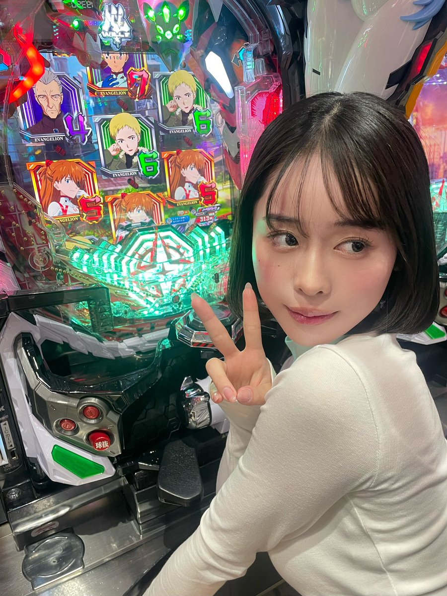 M_I_N_A_M_O_'s tweet photo. 静岡での来店終わりました！寒い中たくさんの方が会いにきてくれてとっても嬉しかったです🥲🫶ありがとうございました！！ https://t.co/snGFDHICtp