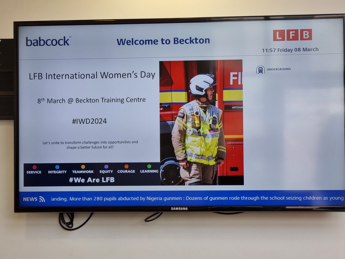 A great day delivering @FLAIM_Systems at London Fire Brigade to attendees of the International Women's Day event. @WFSUK1 All enjoyed their experience, lots of smiles and questions. @LFBControlRoom @CFOESFRS @CornwallCFO @loosewomen @j88mob @AlexTench