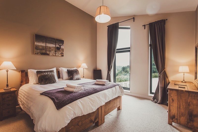 ShineWithTabithaYoga tweet media