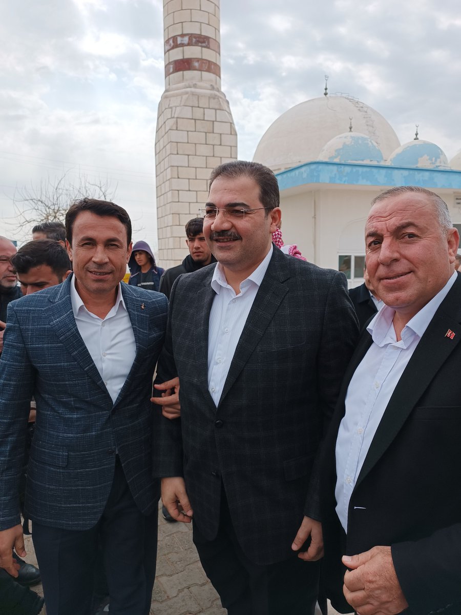 Akdemir1Suphi's tweet photo. Kirvelerim budak ailesinin hayırlı olsun inşallah sayın M.Canpolata ziyaretinden dolayı teşekkürler https://t.co/c0ZY2rbHUI