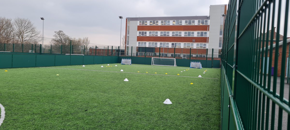 Admiral_FA23's tweet photo. Weekend sessions #hardwork #afa #training #football #coaching #liverpool8 https://t.co/sByWJ1ZF6L