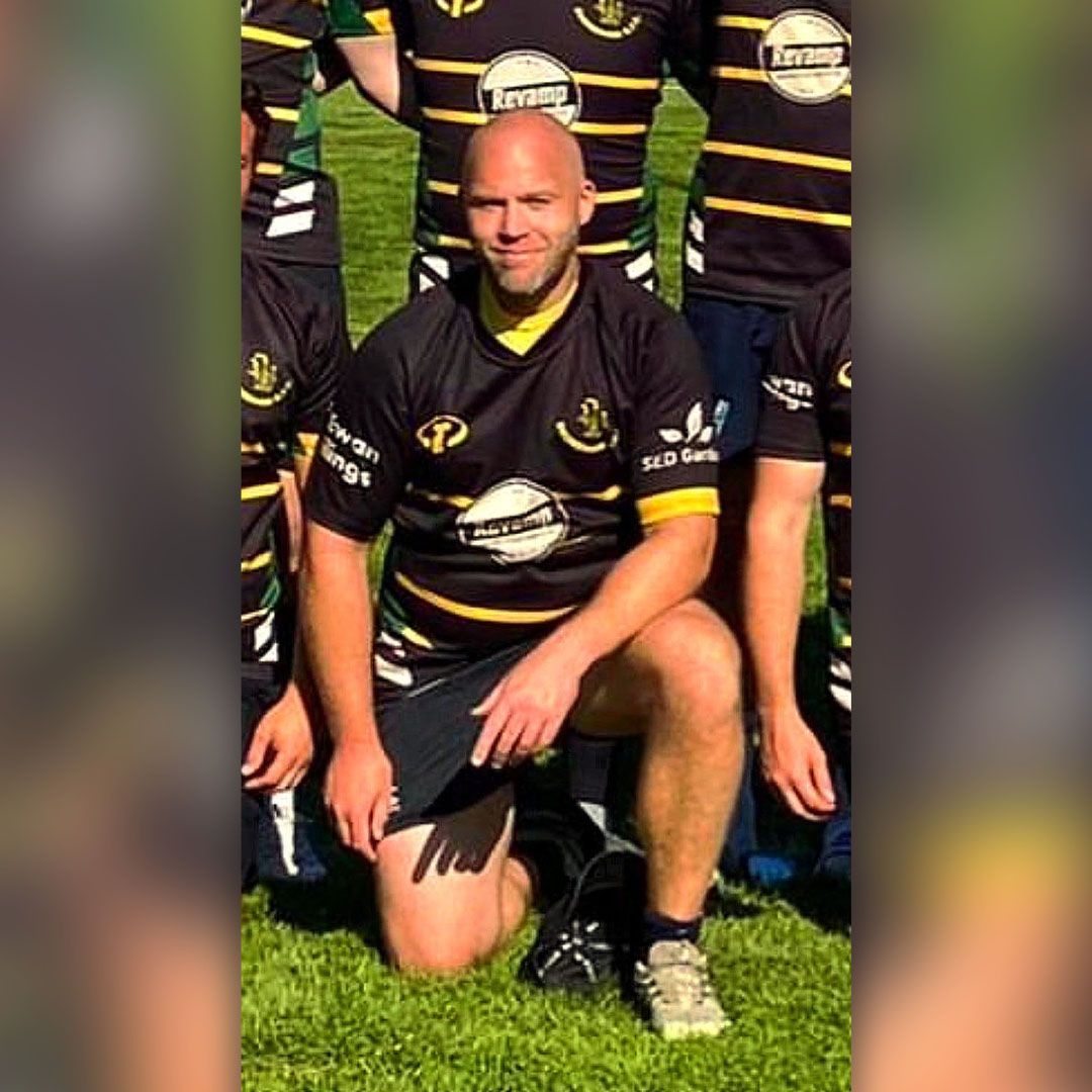 It’s with a heavy heart we say goodbye to Shoreham’s own Tom MacDonald who passed away this week. In celebration of Tom’s life and to honour his passing we will be retiring his no.7 shirt for today’s cup game and will hold a minute’s silence before kick-off. Go well our friend