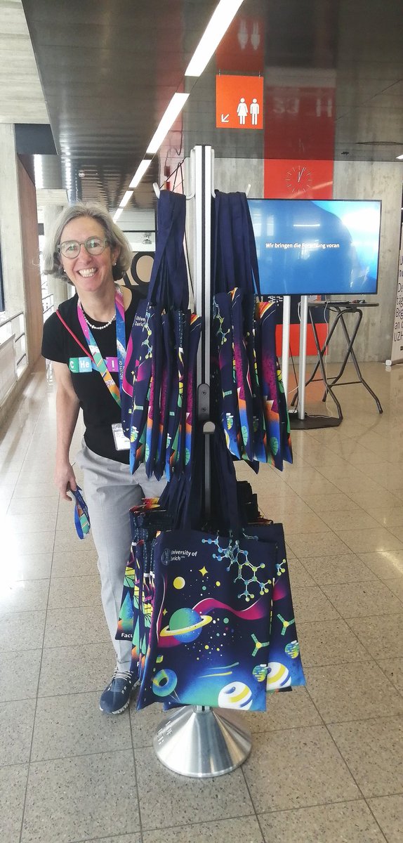 UZH Science (@uzh_science) on Twitter photo Es kann losgehen! Wir sind parat für den *Science Info Day* 2024 heute auf dem <a href="/UZH_ch/">Universität Zürich</a> #IrchelCampus und freuen uns auf interessierte Schüler*innen! Es kann losgehen! Wir sind parat für den *Science Info Day* 2024 heute auf dem <a href="/UZH_ch/">Universität Zürich</a> #IrchelCampus und freuen uns auf interessierte Schüler*innen!