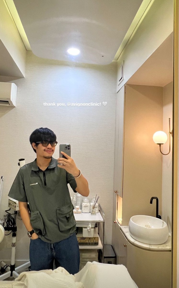 kawaiidona_s's tweet photo. /mirror selfie/
#ElijahCanlas

Baby Boy igst https://t.co/x9MSOT68y5