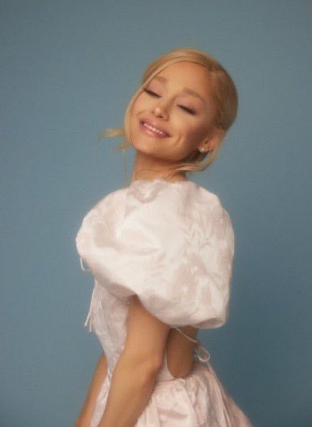 Cuando Ariana sonríe nacen 10.000 haditas