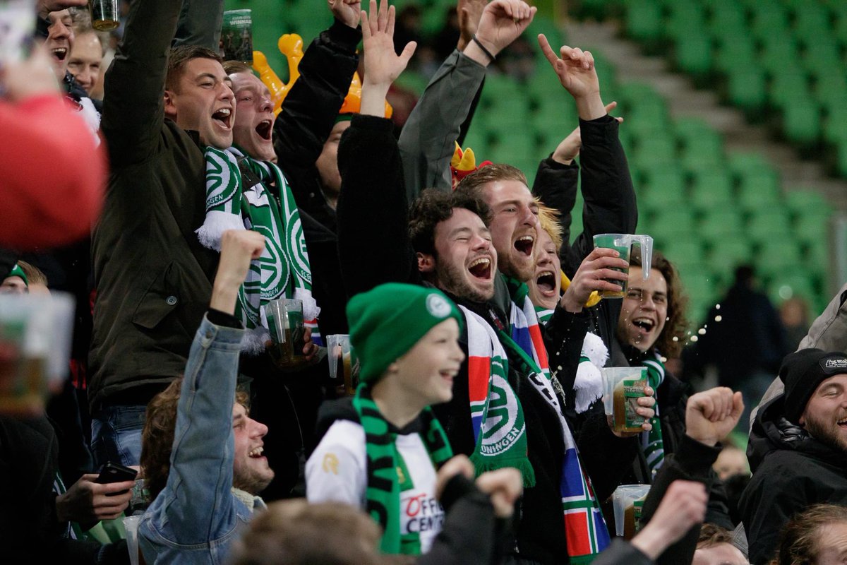 fcgroningen's tweet photo. Heerlijke avond! ✨
#GROMVV https://t.co/zmOXCRHmq4