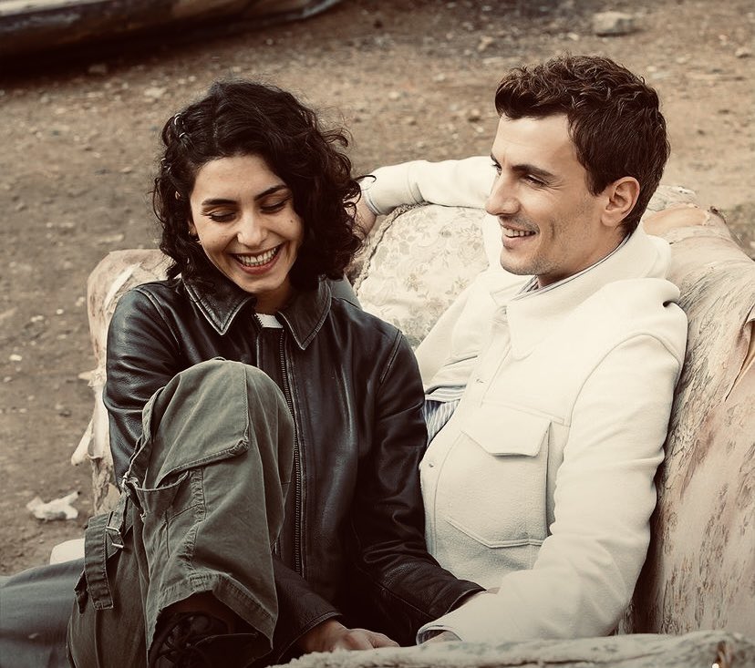 multihande's tweet photo. kalbime astığım o fotoğraf❤️‍🩹🥺 #aslaz https://t.co/OinhEh3QYN