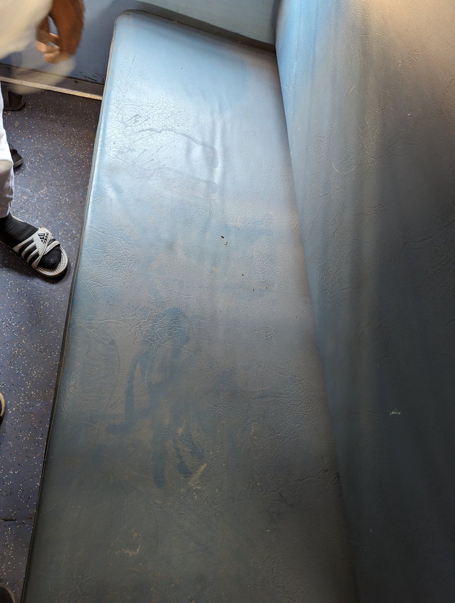 Inam (@adv_inamshaikh) on Twitter photo Condition of the seats in train 22113 at LTT, Helpline number unresponsive. Unacceptable condition of the trains. <a href="/RailwaySeva/">RailwaySeva</a> <a href="/Central_Railway/">Central Railway</a> <a href="/KonkanRailway/">Konkan Railway</a> <a href="/AshwiniVaishnaw/">Ashwini Vaishnaw</a> <a href="/narendramodi/">Narendra Modi</a> <a href="/Indianrlyinfo/">Indian Railway News</a> <a href="/mumbairailusers/">Mumbai Railway Users</a> Condition of the seats in train 22113 at LTT, Helpline number unresponsive. Unacceptable condition of the trains. <a href="/RailwaySeva/">RailwaySeva</a> <a href="/Central_Railway/">Central Railway</a> <a href="/KonkanRailway/">Konkan Railway</a> <a href="/AshwiniVaishnaw/">Ashwini Vaishnaw</a> <a href="/narendramodi/">Narendra Modi</a> <a href="/Indianrlyinfo/">Indian Railway News</a> <a href="/mumbairailusers/">Mumbai Railway Users</a>