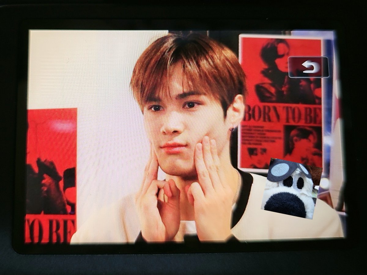 dearjay_ut's tweet photo. 240309 생일카페 프리뷰 🎂💛

제이 생일은 아직 진행중 

🎸
#영원한우리의별_사랑해
#HAPPY_JAY_DAY
🖤

#제이창 #JAYCHANG https://t.co/SMNCG1BkYm