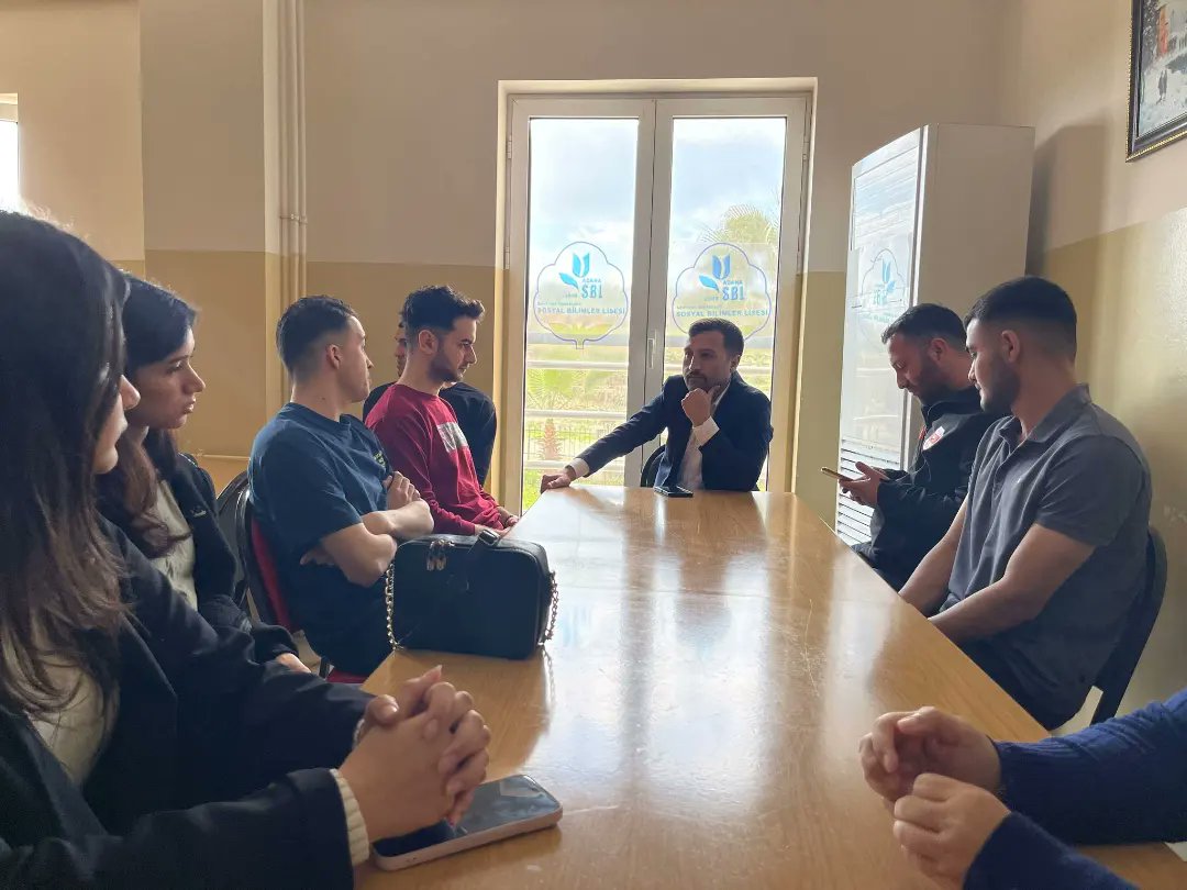 FatihSonmezlerr's tweet image. 📍 Bahtiyar Vahapzade Sosyal Bilimler Anadolu Lisesi 

 Ülkü Ocakları Adana İl Başkanımız Cem TUTSOY&apos;un Talimatları Doğrultusunda Okul Ziyaretlerimiz Devam Ediyor. 
#Ferman Başbuğun Liseler BİZİMDİR 🇹🇷🇹🇷🤘
@CemTutsoy