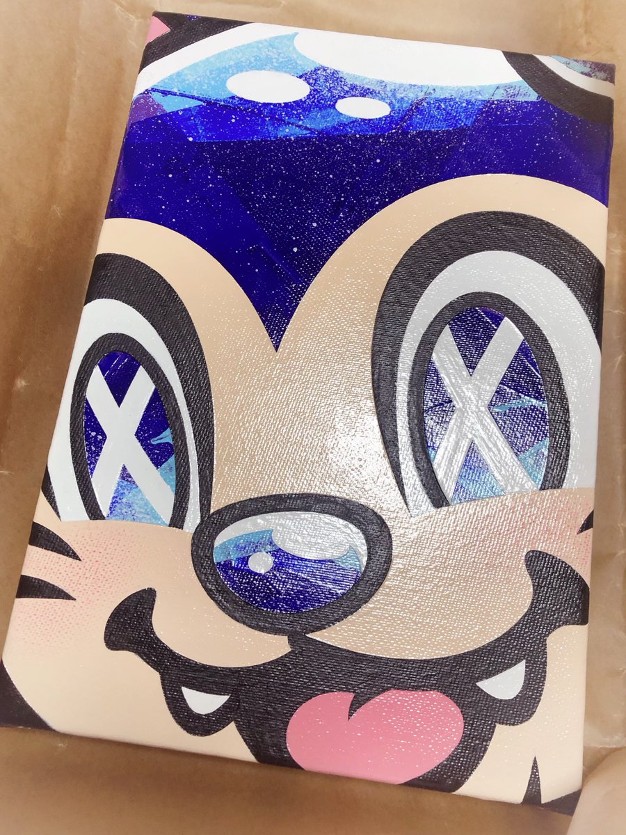 yurihanashima's tweet photo. 先日誕生日を迎えました🎂自分へのプレゼントとして、以前からファンだったアーティストのTeiさんの作品を購入させて頂きました🎁最高にカッコイイ作品を手にして感激しています🥹💖一生大切にさせていただきます❗️🙏✨
#RyosukeTei #程亮介 https://t.co/EwPK2kNgeH