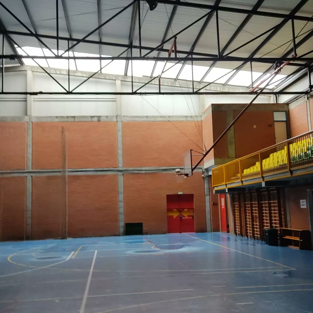 cbccordoba's tweet photo. El temporal ha dejado a nuestro club sin instalaciones para entrenar de forma infefinida. Nos solidarizamos con el resto de deportistas y entidades cordobesas que también lo hayan sufrido. Y pedimos a nuestras instituciones que nos ayuden para volver cuanto antes a la actividad. https://t.co/v4R4rXHe7k