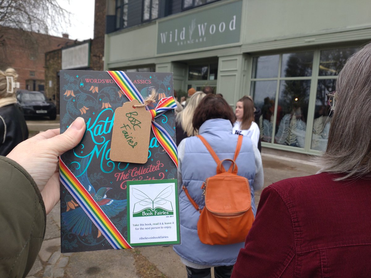 The Book Fairies are celebrating not only their 7th birthday but also… #InternationalWomensDay This beautiful copy of The Collected Stories of #KatherineMansfield has been hidden by a book fairy today in Pontefract.
#ibelieveinbookfairies #IWDBookFairies  #BookFairyBirthday #IWD