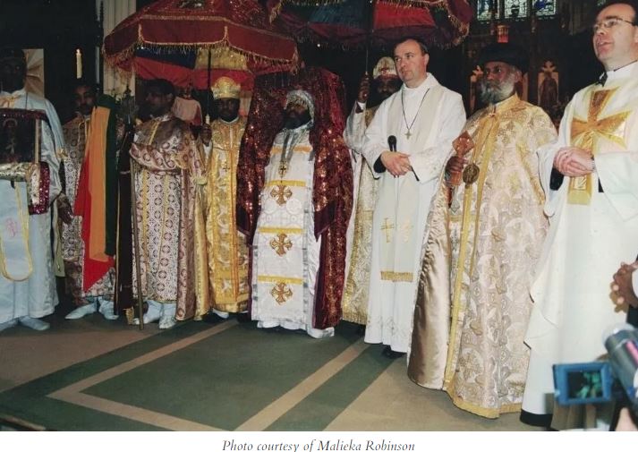 Restitution exemplars: The first returned Holy Tabot looted by British Forces from #Magdala in 1868 was discovered by <a href="/FrMcLuckie/">John McLuckie</a> in St John's Church in Edinburgh. It was returned to the Ethiopian Orthodox Church and repatriated amid great jubilation bit.ly/4a6oTBo