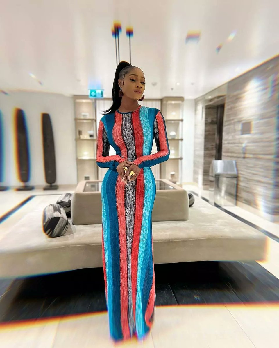 itsthestylehive's tweet photo. #NigerianDesignerSpotlight - Nigerian Media Personality and Actress #ToniTones, is seen here wearing a piece from #TINathan's (@tinathan.official) Chapter 1 - SS23 Pre collection.

Styled by - @iammosesebite

Thoughts?

#TheStyleHive 
#DesignerSpotlight
#NigerianFashionDesigner https://t.co/ikUDw1yvWt