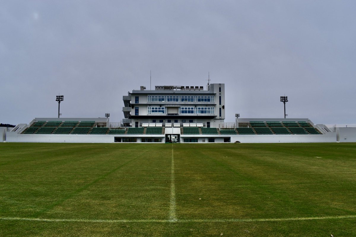vanraure's tweet photo. たくさんの方のサポートなくして
私たちはサッカーができません。

サポートしていただける皆様に喜んでいただけるよう、
次の試合を楽しみに日々過ごしていただけるよう、
必ず結果で恩返しをします。

まずは3月13日金沢戦で勝利をお届けします。

引き続きヴァンラーレ八戸を宜しくお願い致します。 https://t.co/at2YgiFOLn