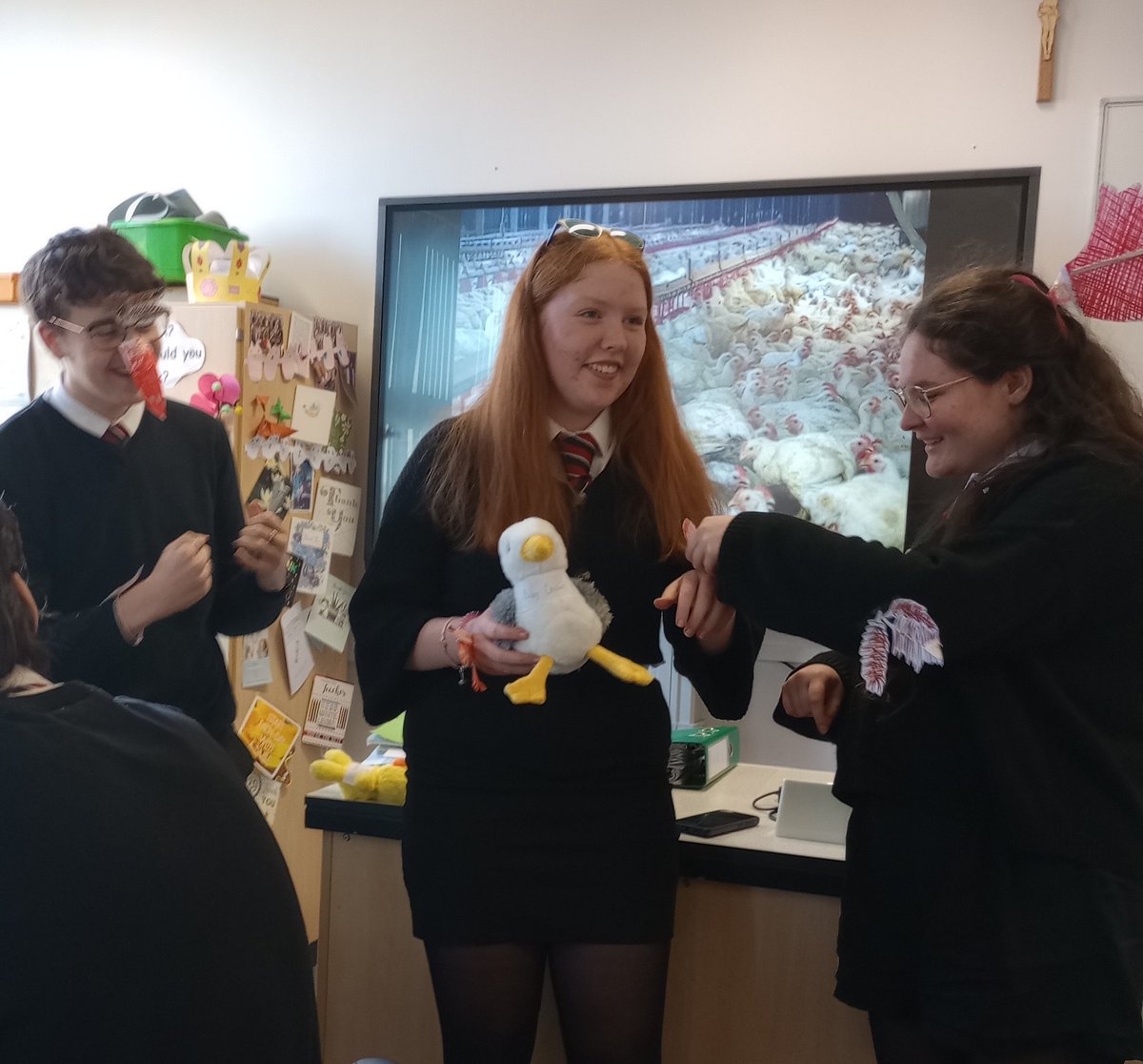 StJoAcadSci's tweet photo. Higher Biology impressed Ms Horrey by demonstrating their understanding of behavioural indicators of poor animal welfare. Group presentations included costumes, props and sound effects as well as some spectacular acting! @StJoAcad #courage #ambition #respect https://t.co/OqAjysB64j