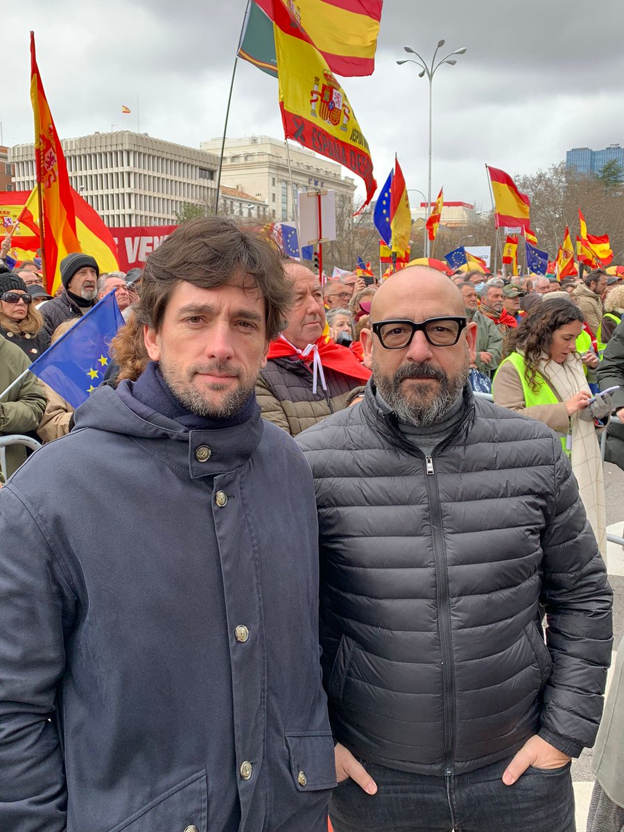 CiudadanosCs's tweet photo. Hoy estamos con @AdrianVL1982 y @jordi_canyas en #Cibeles9M junto a la sociedad civil para volver a decir alto y claro que la amnistía es corrupción.

No pararemos hasta hacer descarrilar esta ley de impunidad.

¡No a la amnistía! 
¡Sí a la igualdad y a nuestro Estado de derecho! https://t.co/Nf2YFh93c0