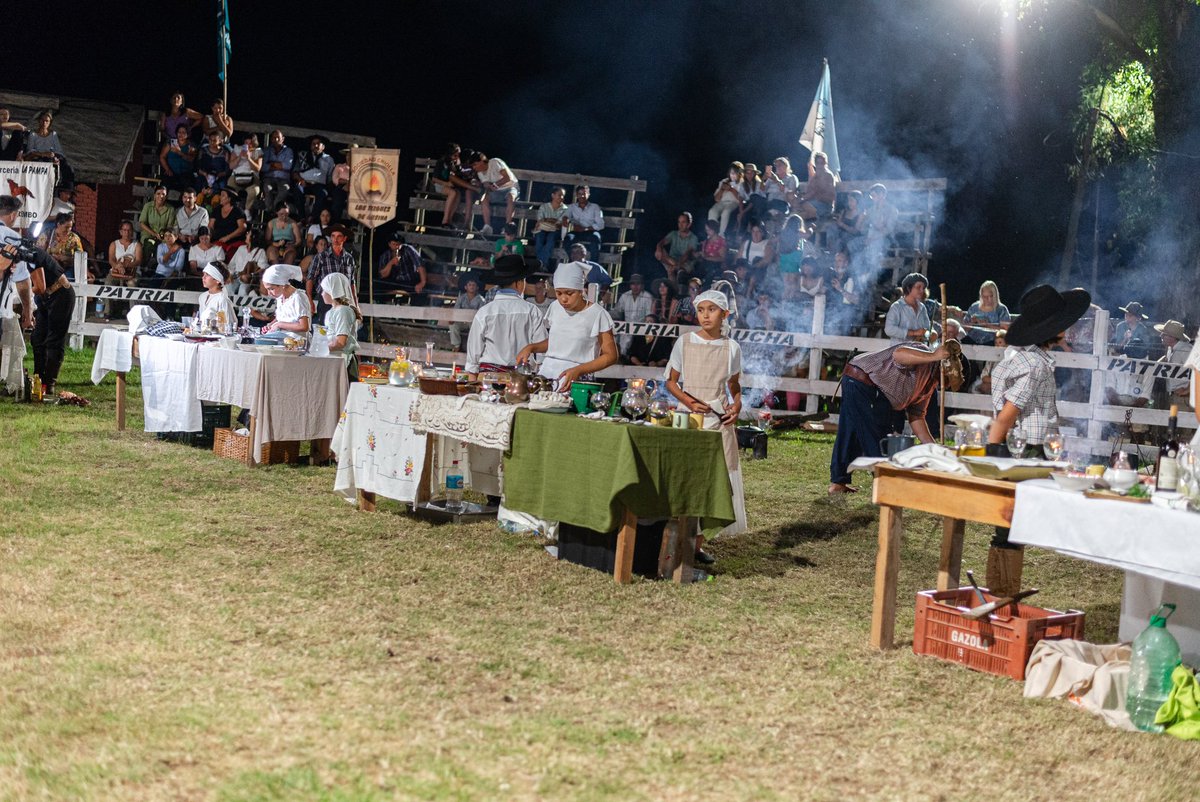 ¡En el Corral de Juancho, se llevó a cabo el 6o. Concurso de Comidas Criollas en la categoría niños de 8 a 12 años, con la participación de sociedades invitadas! 🍲🔥