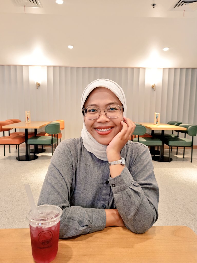 kumhaeja's tweet photo. tau ah gelap https://t.co/fKWQ8ZrRfy