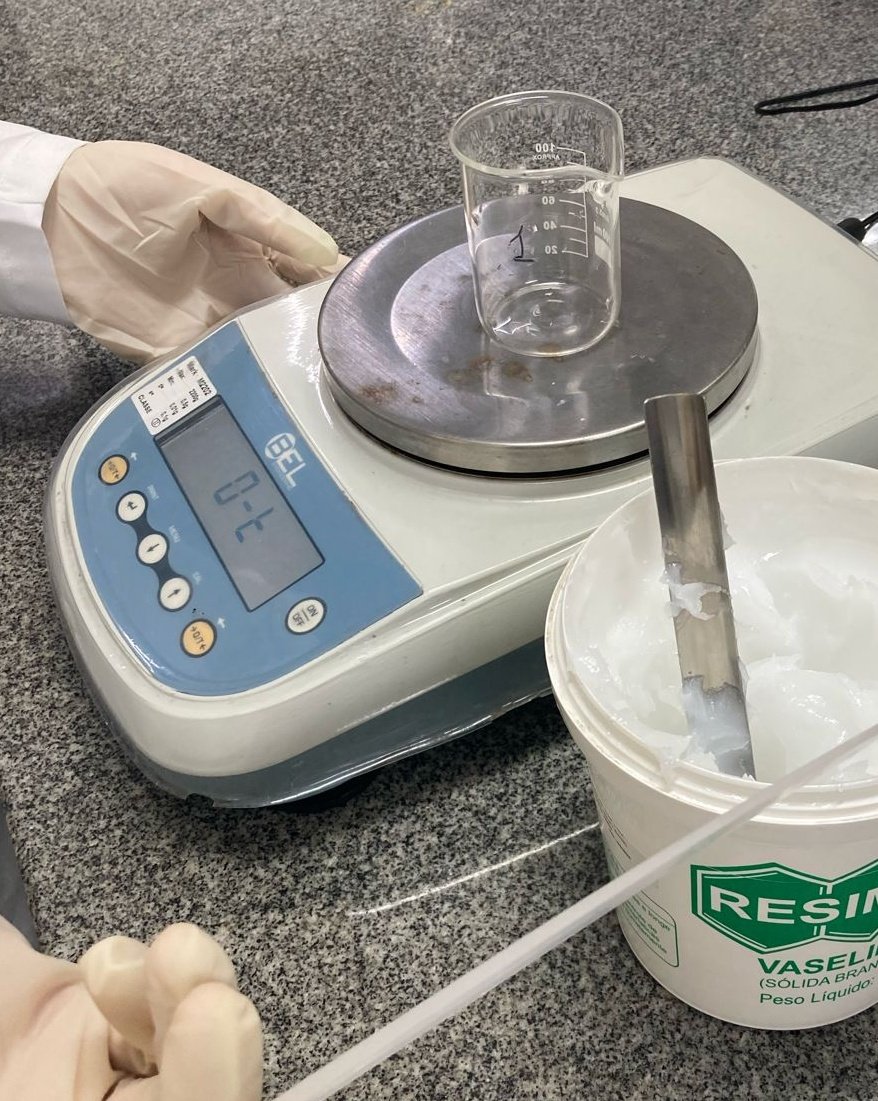 notesoobin's tweet image. lab day!!