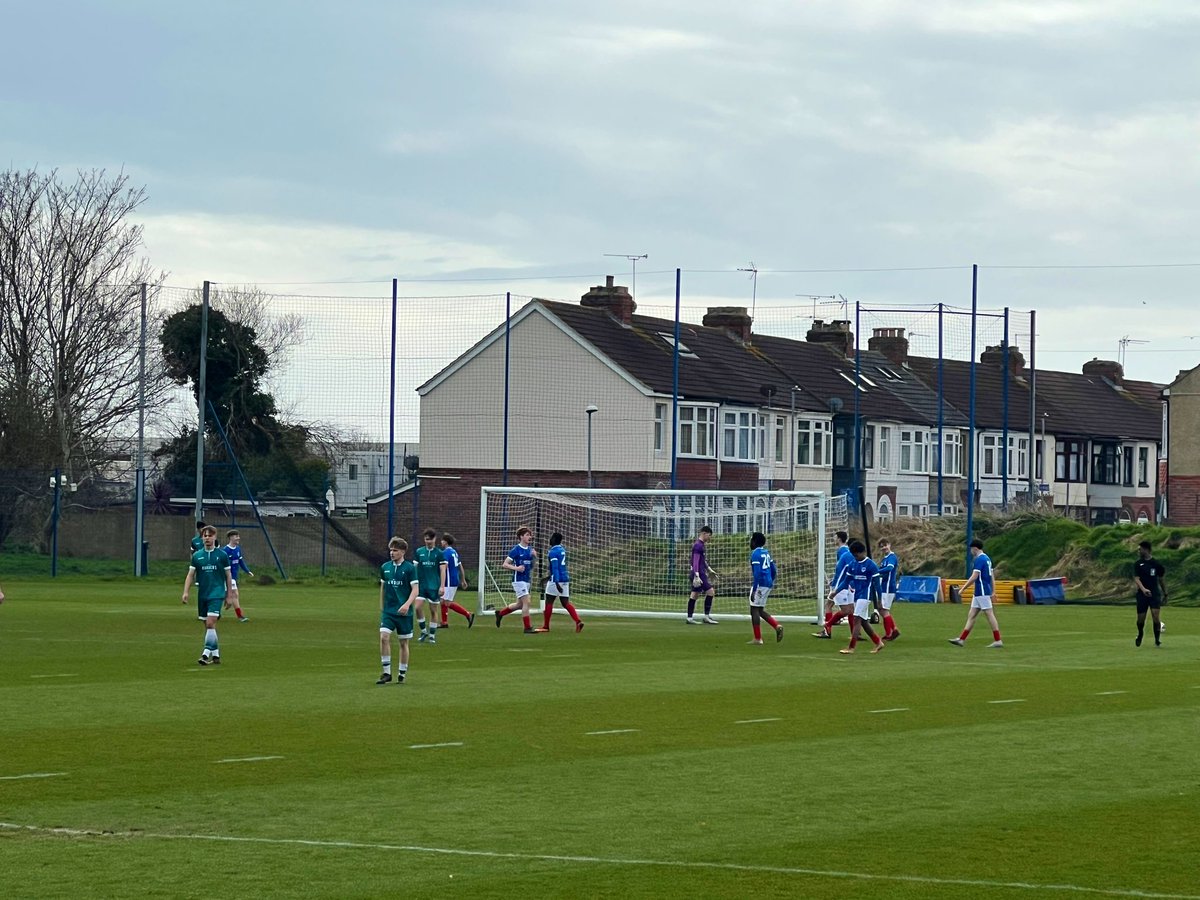 GOAL! @PompeyAcademy 1-0 @sutton_academy 🔵 Aston #Pompey #PompeyAcademy