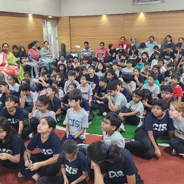 DCCyberKP's tweet photo. Yesterday Cyber Awareness interaction program conducted at Calcutta International School with students & teaching staffs regarding cyber safety for kids,cyber bullying,online games etc. Concluded with Q & A sessions.
#CyberAwareness #CyberCampaign
@Kolkatapolice
@KPDetectiveDept https://t.co/QATqCB5Kri