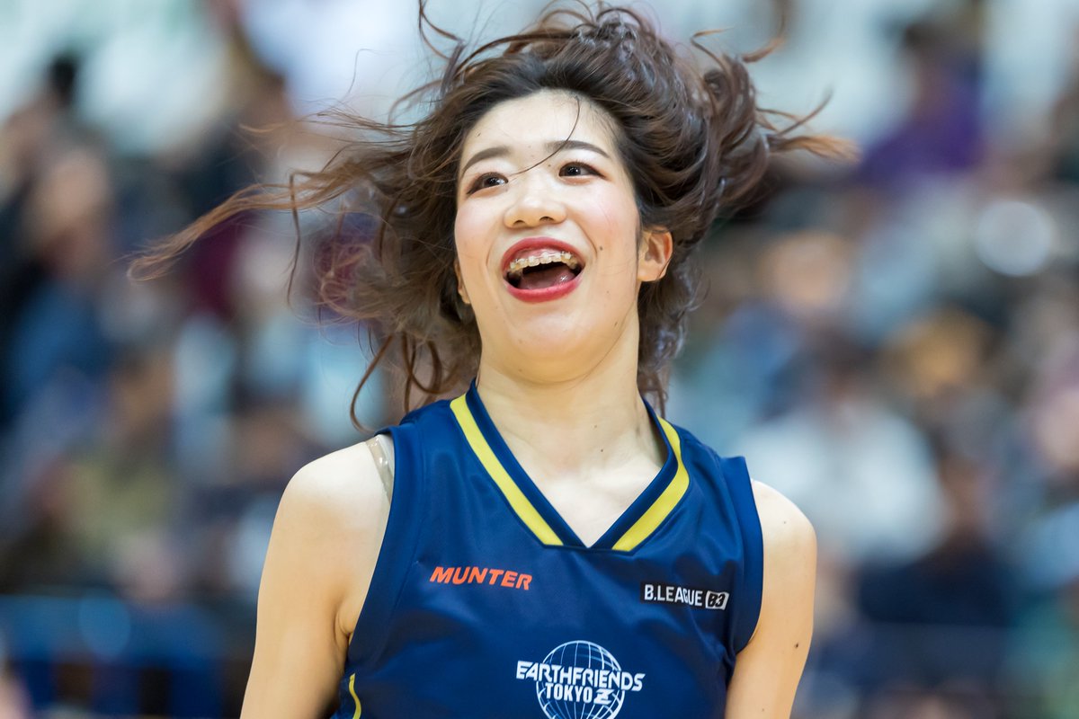 アースフレンズ東京Z専属チアリーダー Zgirls next Ayaさん