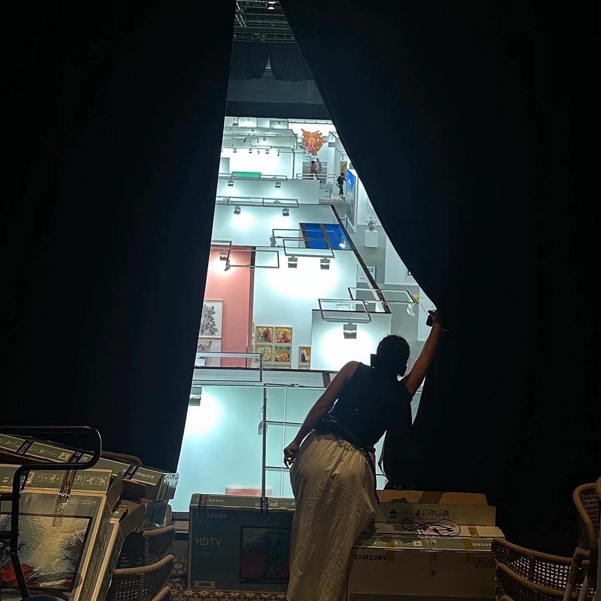 And that’s a wrap <a href="/artdubai/">Art Dubai</a> 2024 🖼️🏄🏽‍♀️