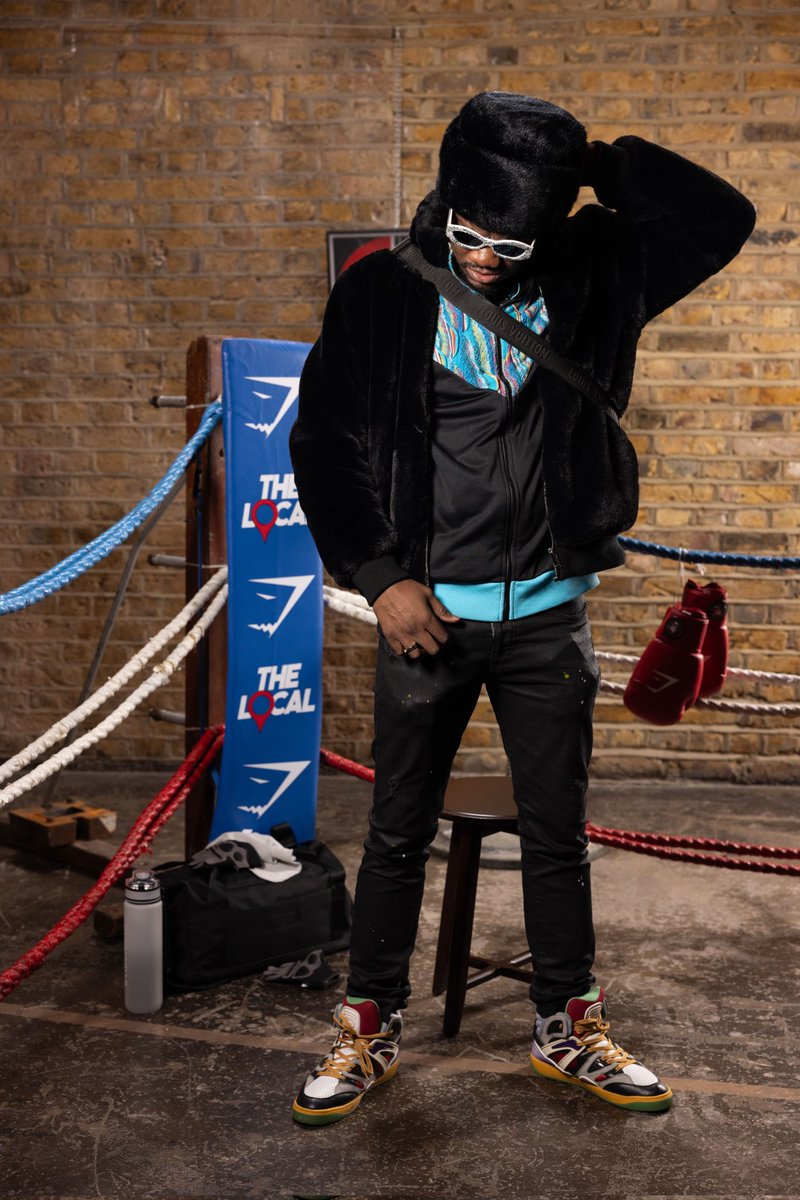 DarkerRomello's tweet photo. LAST NIGHT AT THE Buck otb x Gym Shark Fight Night Boxing Event shoutout to duppy share for providing the Drinks #gymshark #AJvsNgannou #ldnnights #ppvlive #duppyshare #thelocal #BoxingLive
#afrobeats #ghana #Nigeria #ringside #Cameroon #antonyjoshua https://t.co/joTumyXUww