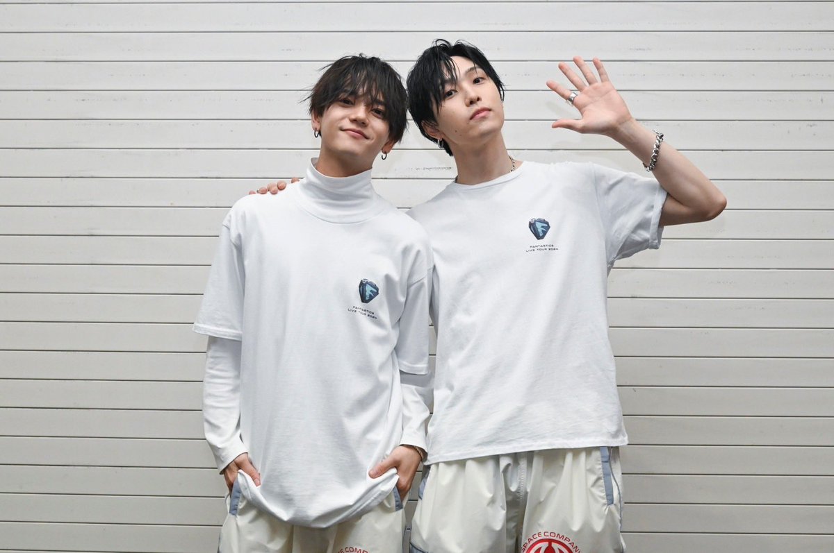 nakajima_1st's tweet photo. 福岡のみなさん！！
ありがとうございました‼️

マリンメッセ DAY 1🔥

最高。
地元のパッションさんとも
撮らせてもらいました🤝🏻

そた https://t.co/qRlBVOzmW4