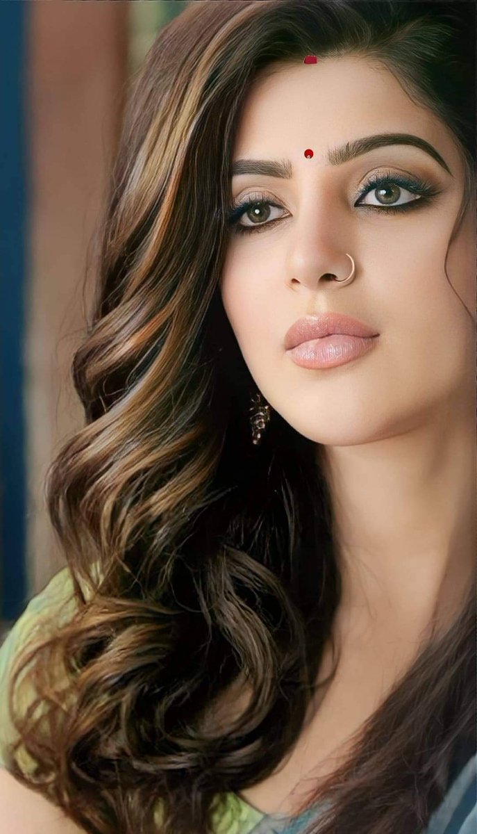 Amrita63720100's tweet image. #Uffffff

कभी तो समझो खामोश लब और झुकी #नजरों को मेरी,❤️❤️

अब हर शाम तुम्हें ,  तुमसे ही मांगे हम.... ये जरूरी तो नहीं...!!!❤️