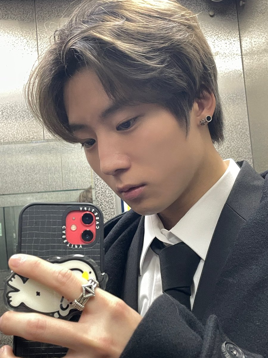 JUSTB_twt tweet picture